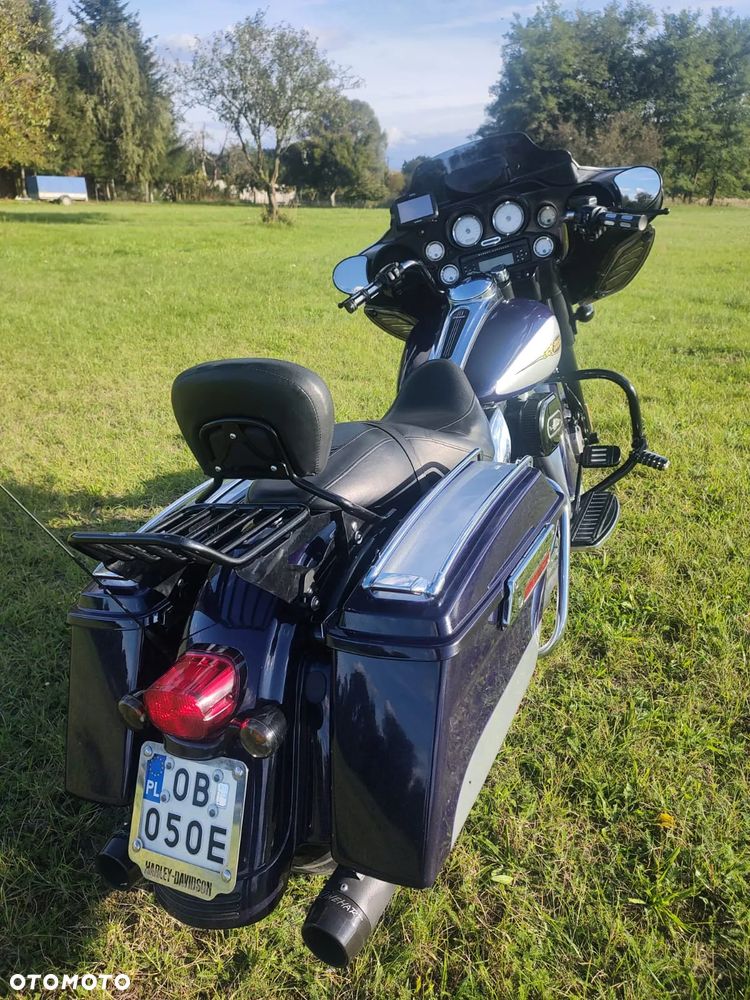 Harley-Davidson FLH Electra Glide - 11