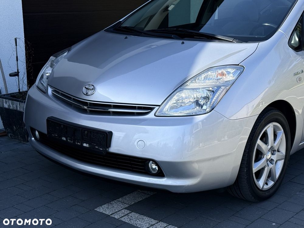 Toyota Prius 1.5 VVT-i Sol - 36