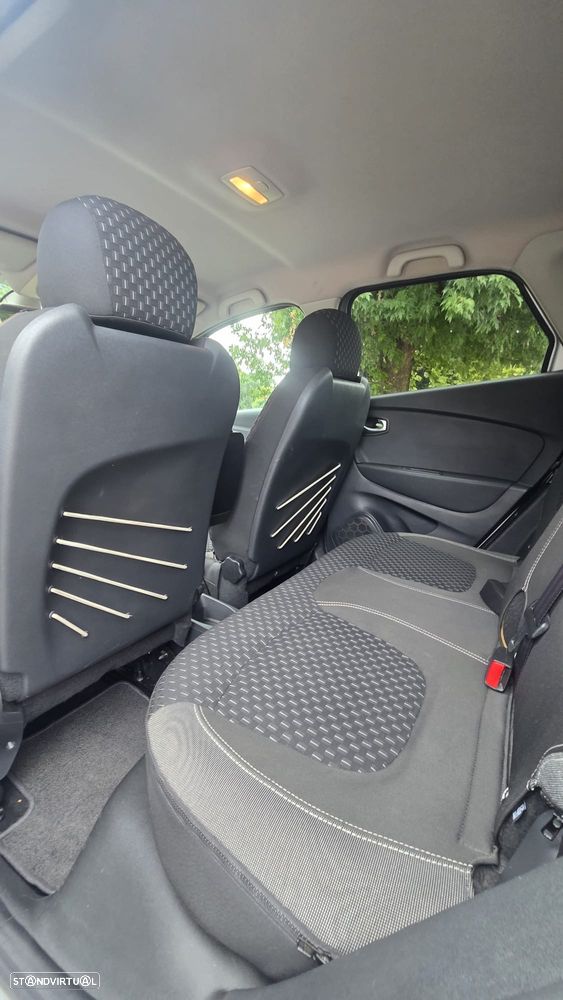 Renault Captur - 11