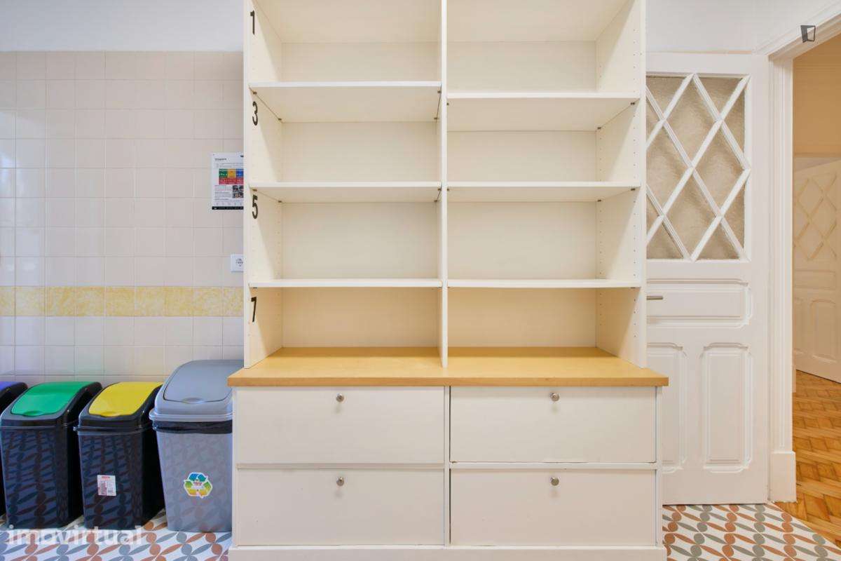 Quarto - localizado em Rato Lisbon - Grande imagem: 3/21