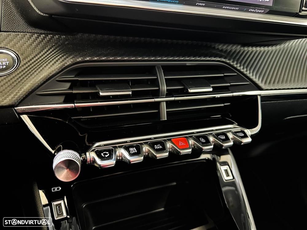 Peugeot e-208 50 kWh SE Style - 58