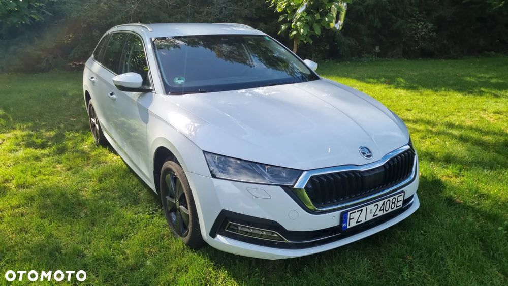 Skoda Octavia 2.0 TDI DSG Style - 2