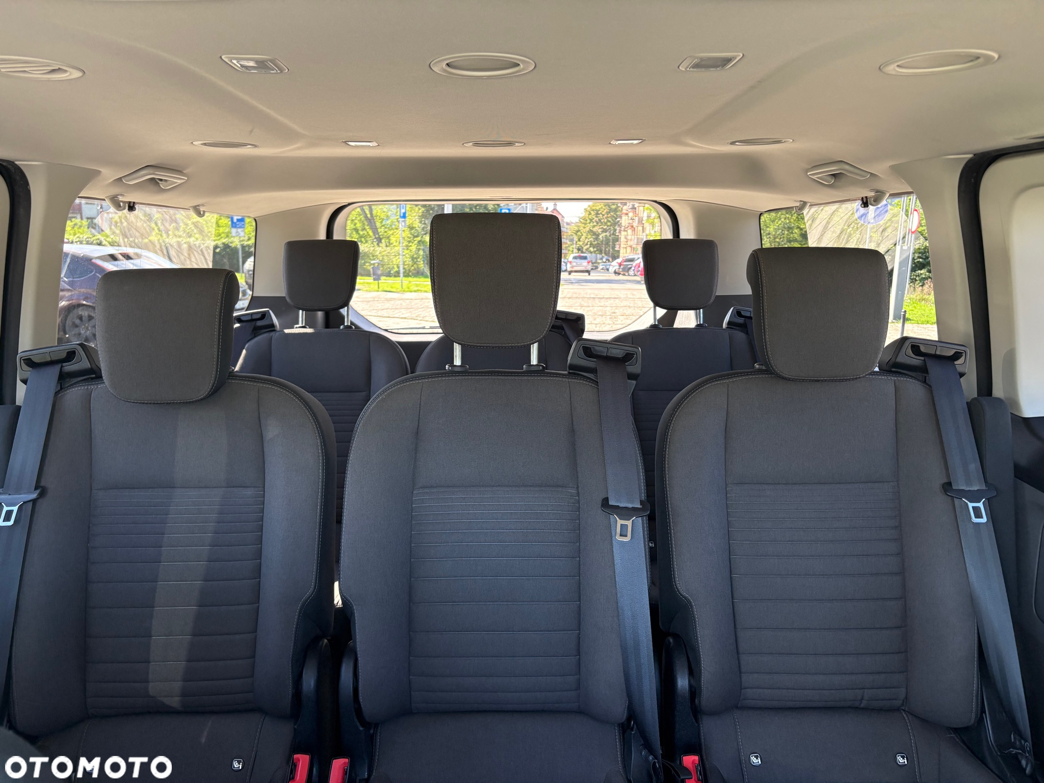 Ford Tourneo Custom 2.0 EcoBlue L2 Titanium - 6