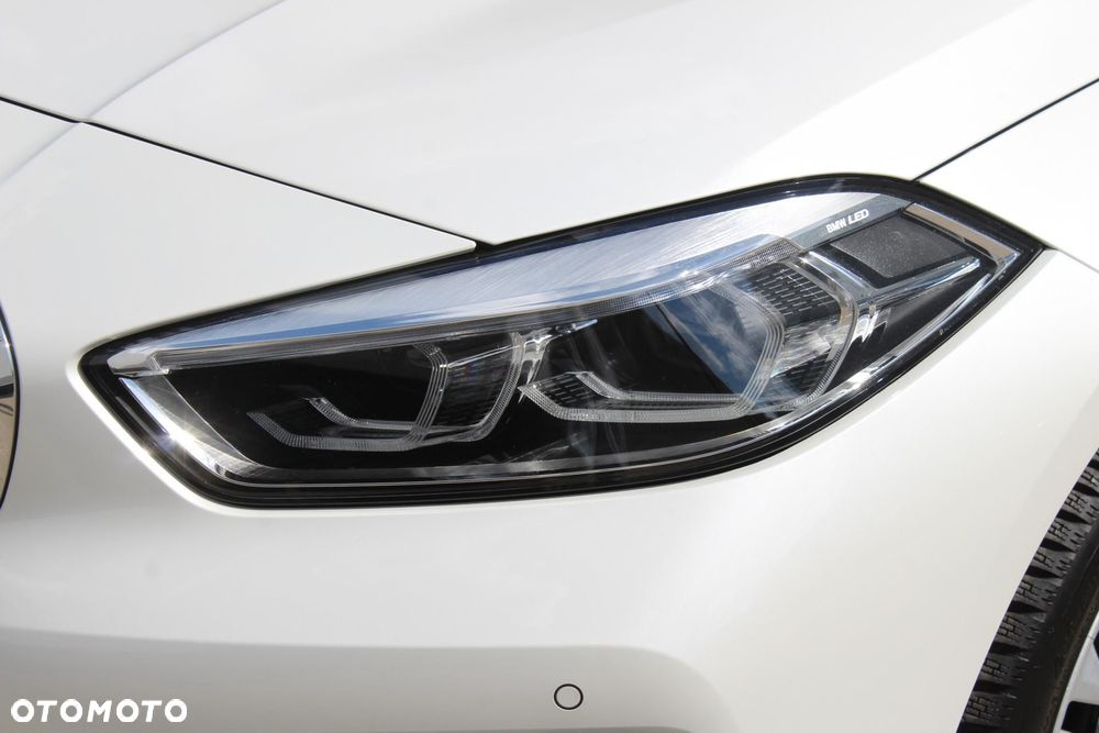 BMW Seria 1 - 16