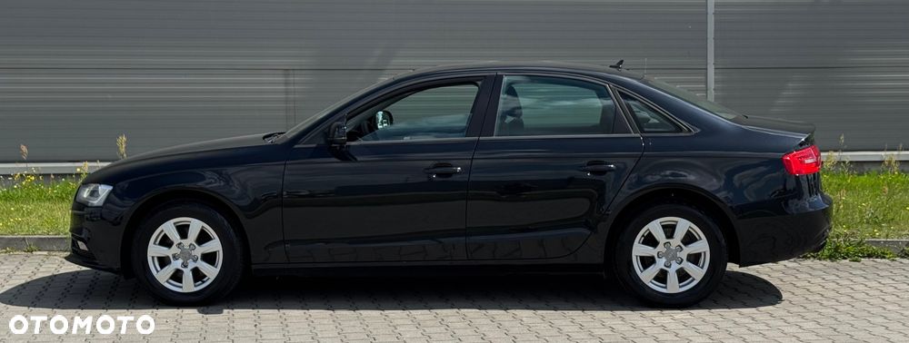 Audi A4 Limousine - 9