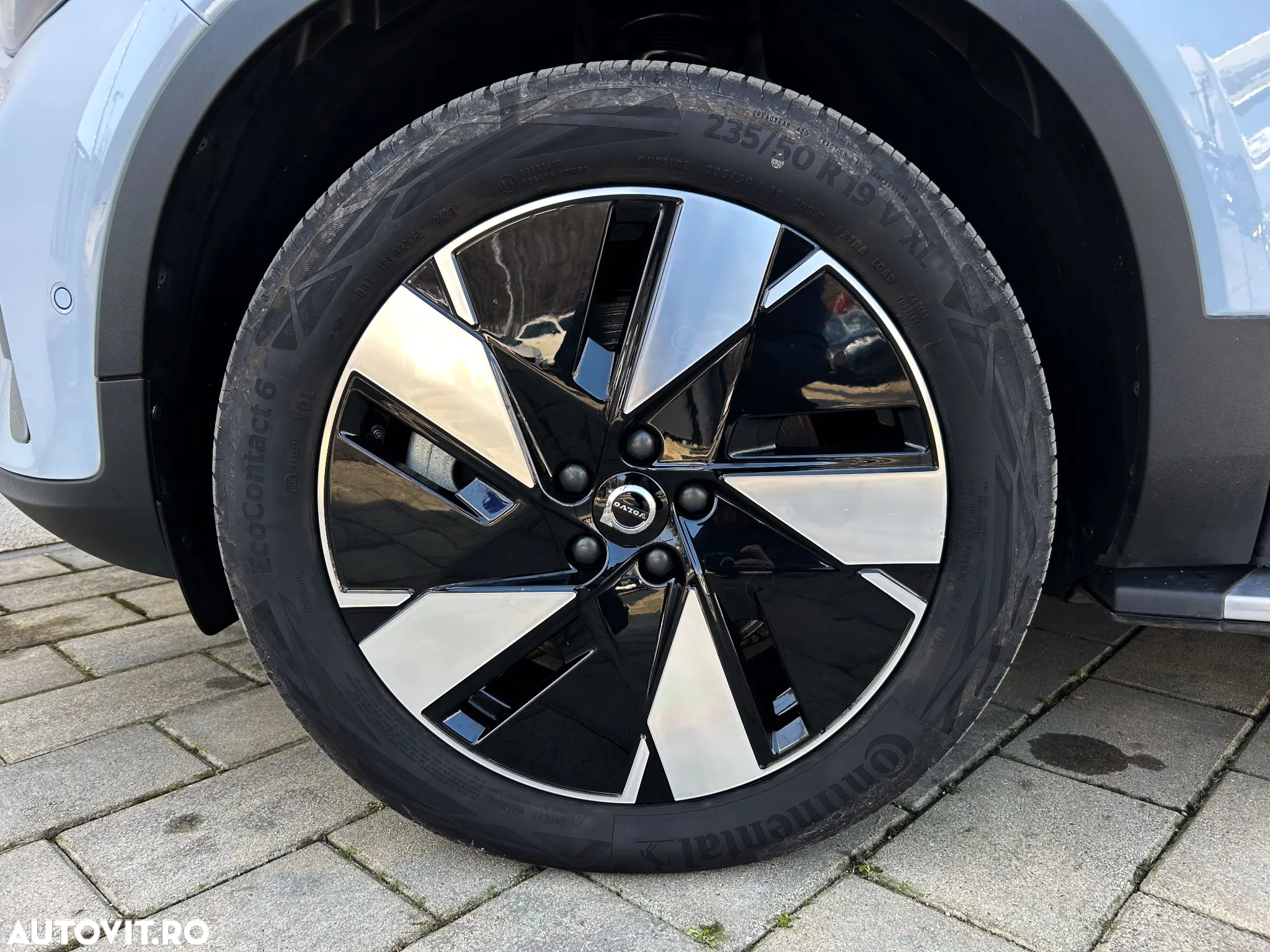 Volvo XC 40 Recharge Twin Motor AWD Ultimate - 39