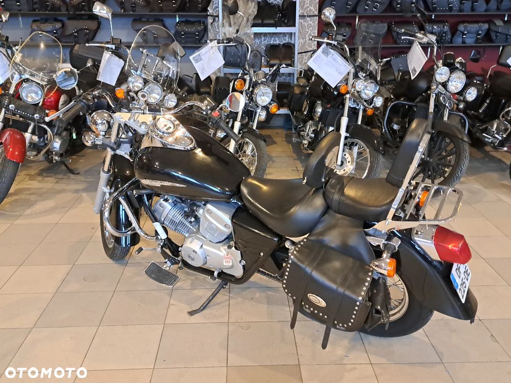 Honda Shadow - 3
