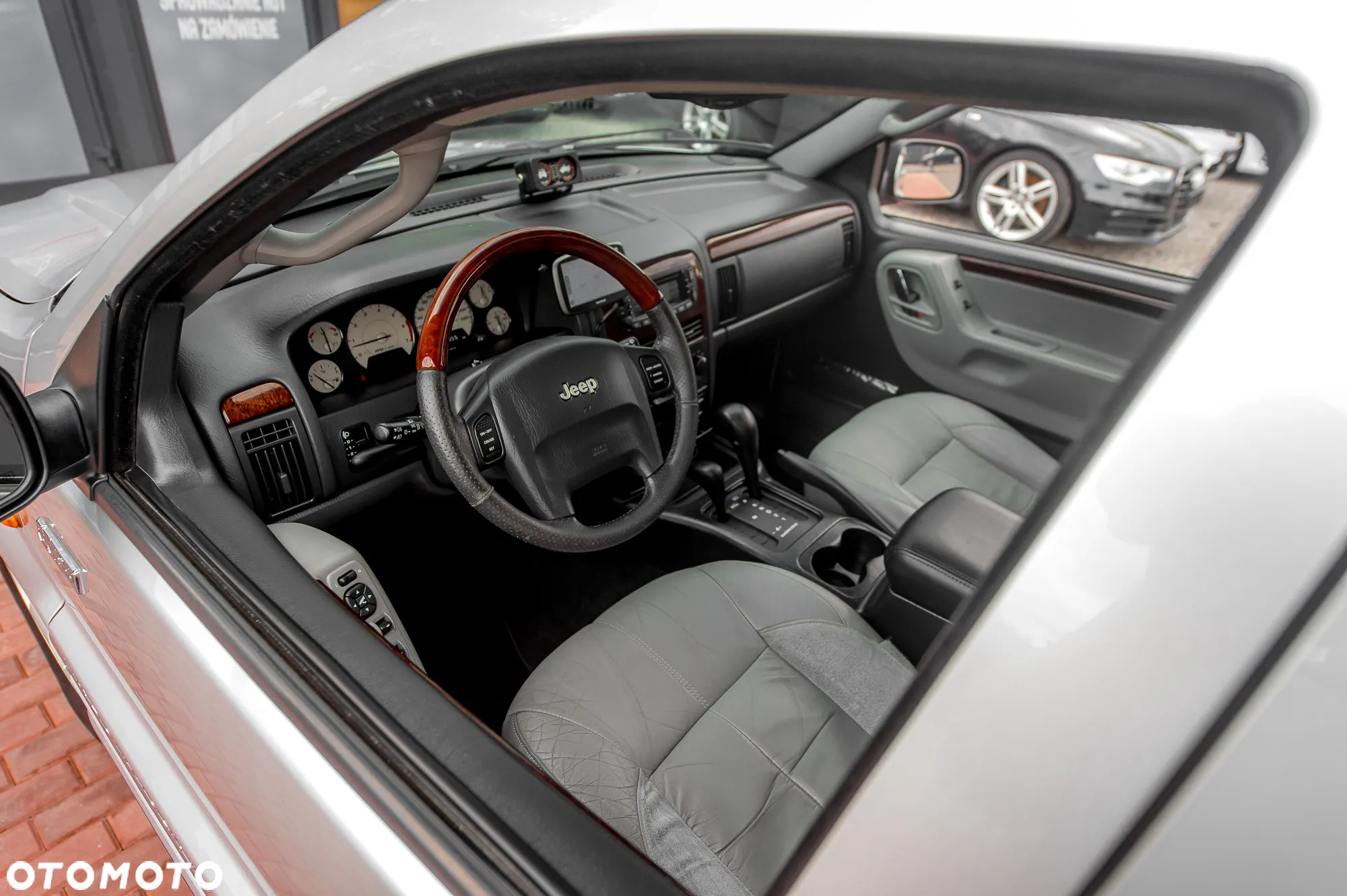 Jeep Grand Cherokee 4.7 Automatik Limited - 16