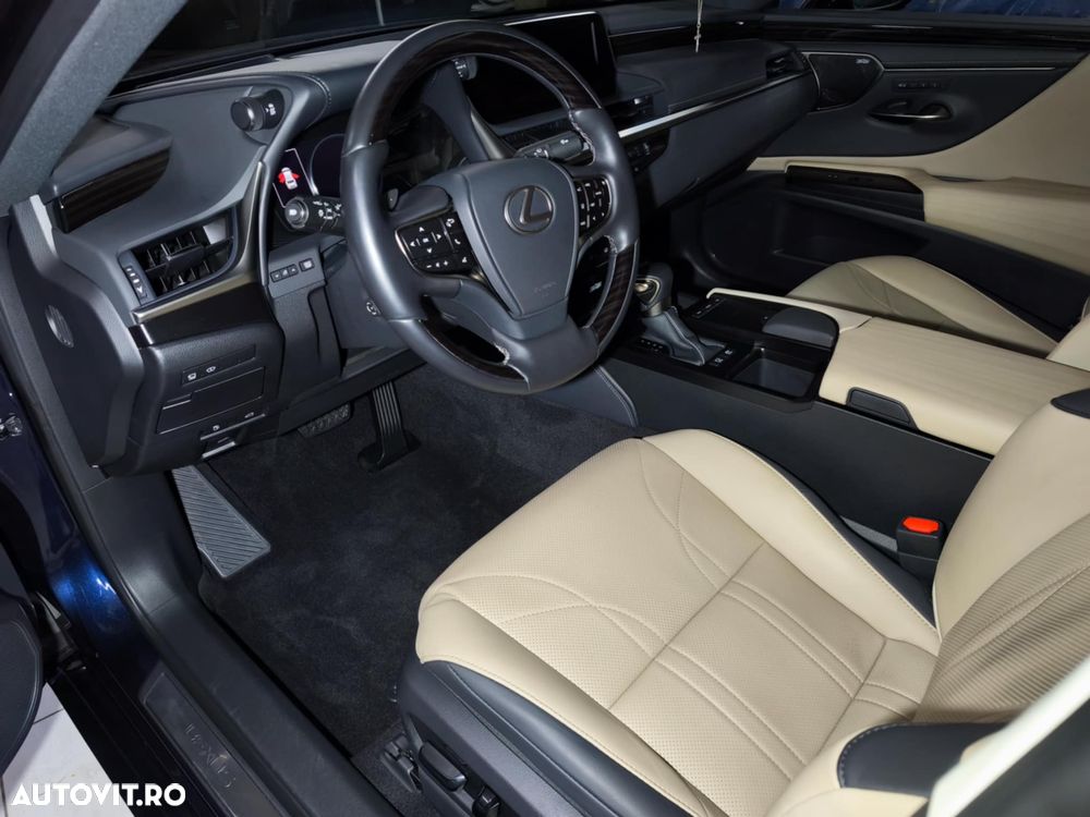 Lexus Seria ES 300h Luxury - 16