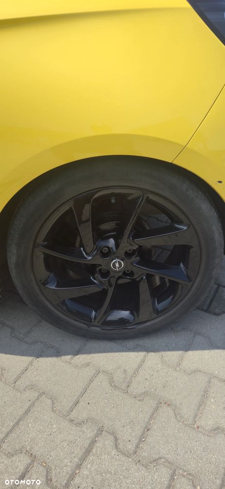 Opel Adam - 12