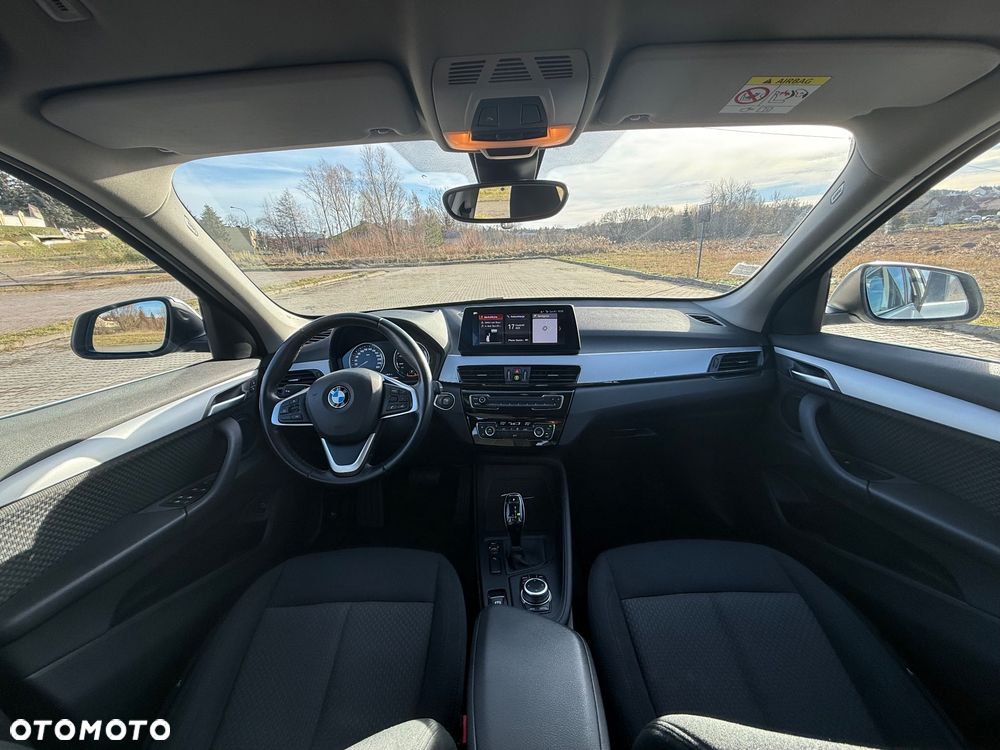 BMW X1 sDrive18d Business Edition - 7