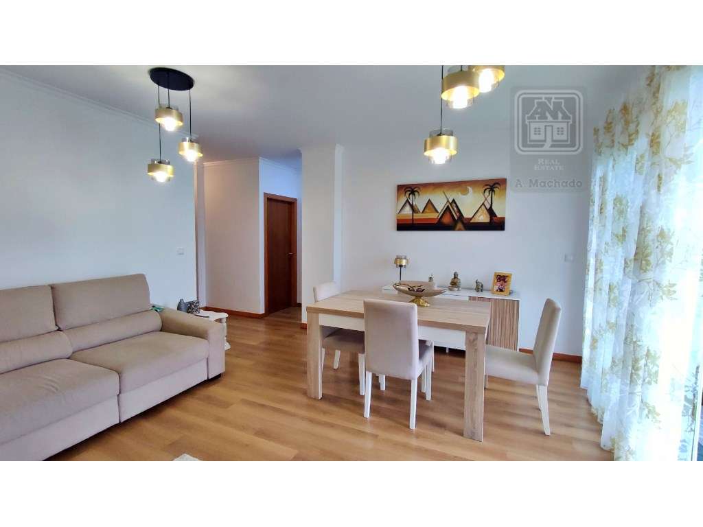 VENDA de APARTAMENTO T2 com VARANDA e VISTA MAR - Quintas do Mar, R... - Grande imagem: 2/38