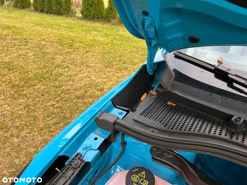 MG 4 Luxury 64 kWh - 32