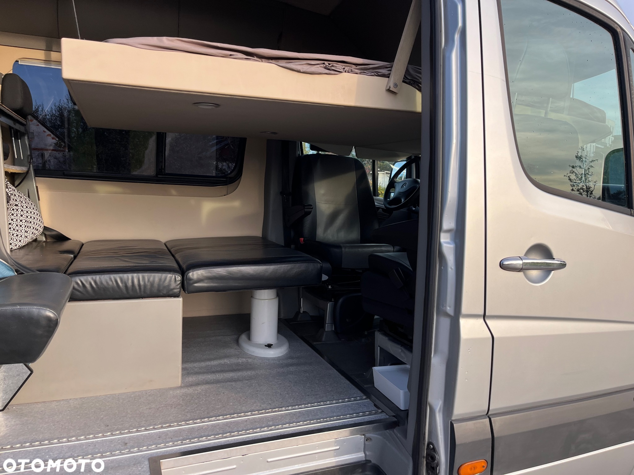 Mercedes-Benz Sprinter - 12
