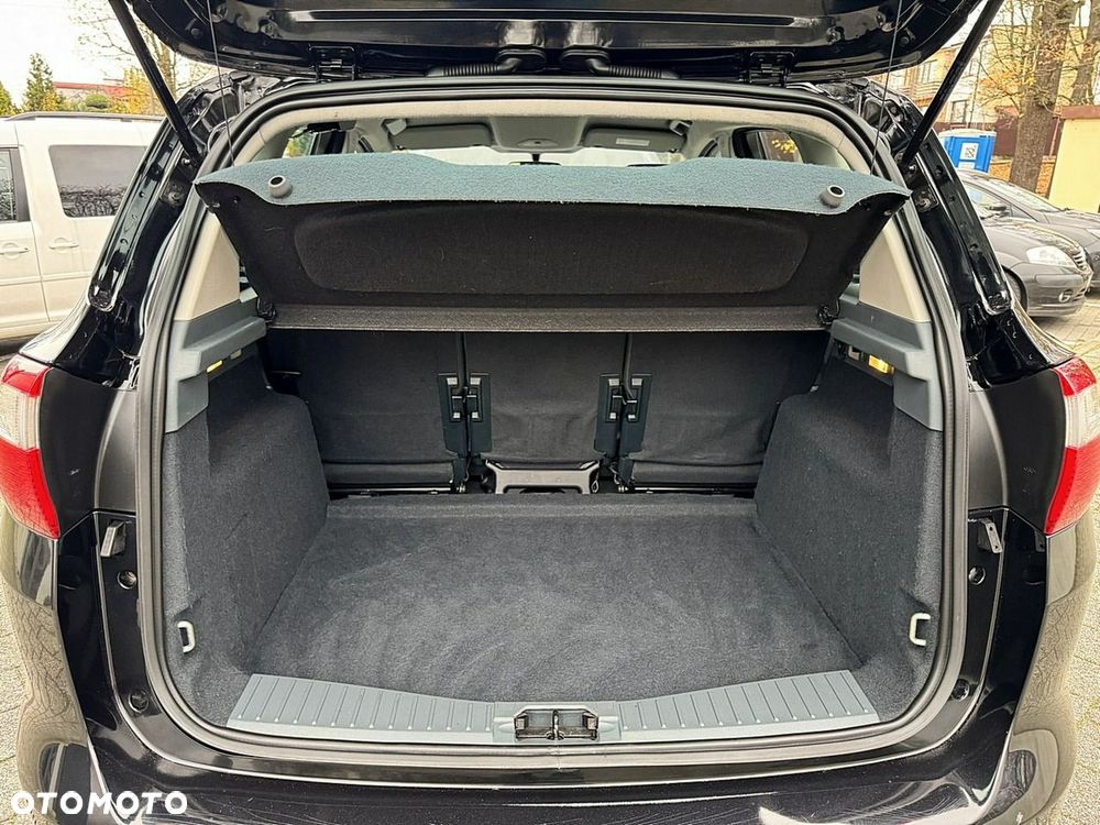 Ford C-MAX - 16