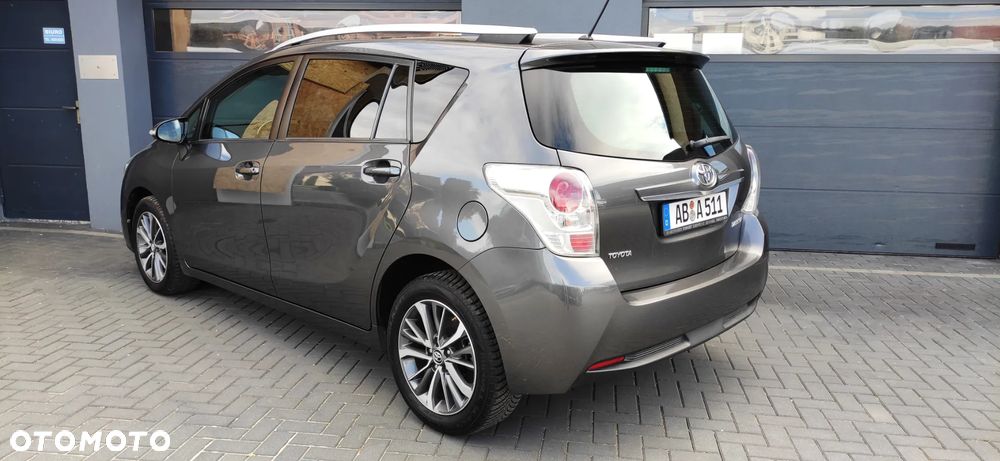Toyota Verso 1.8 5-Sitzer Executive - 4