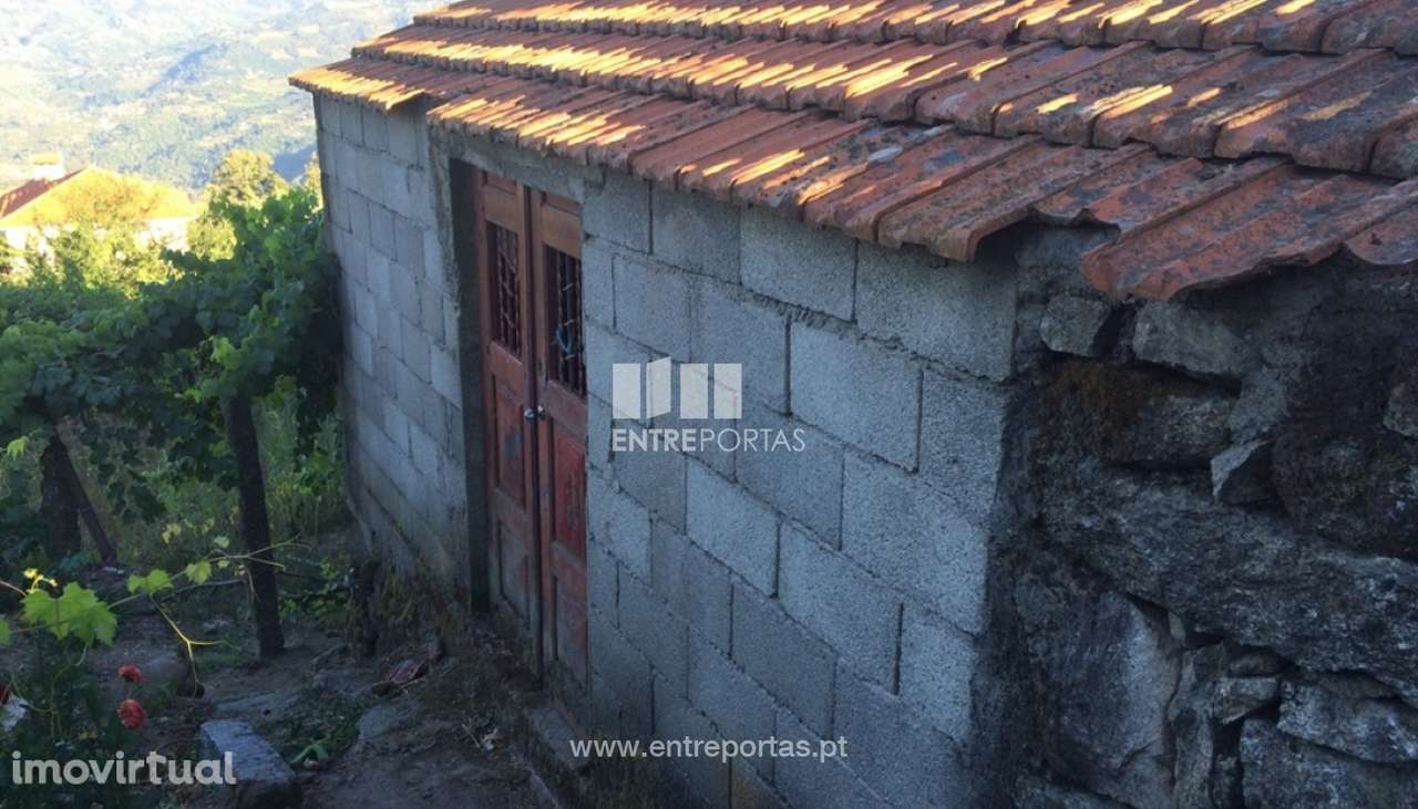 Venda Terreno, Valadares, Baião - Grande imagem: 3/24