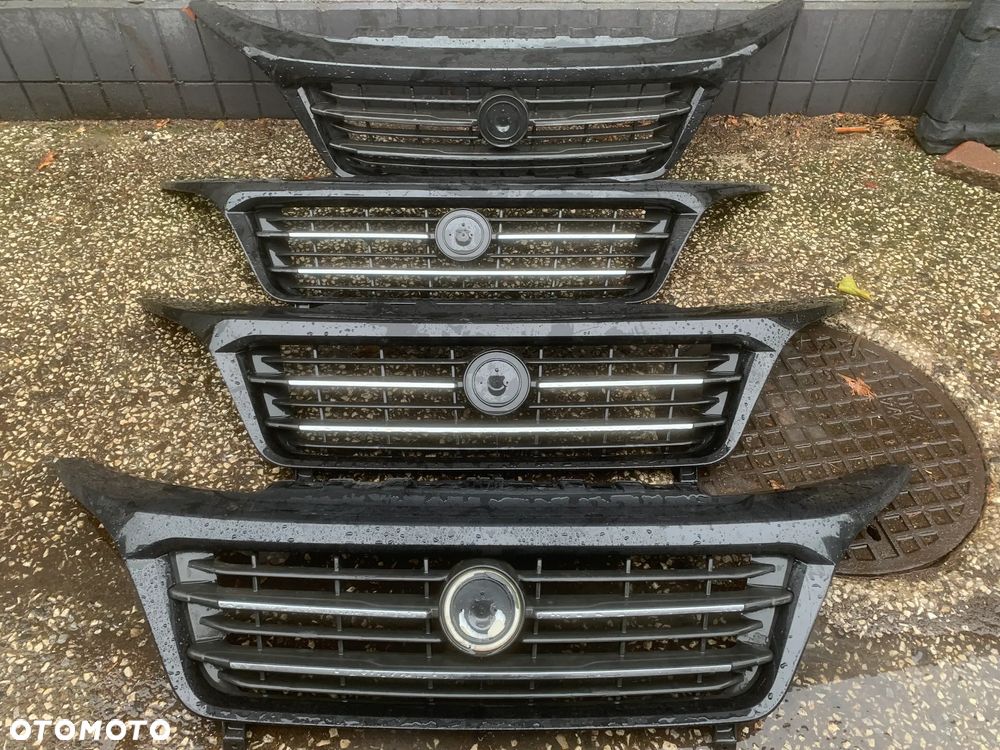 Fiat Ducato 2014-2023r atrapa grill czarna - 1