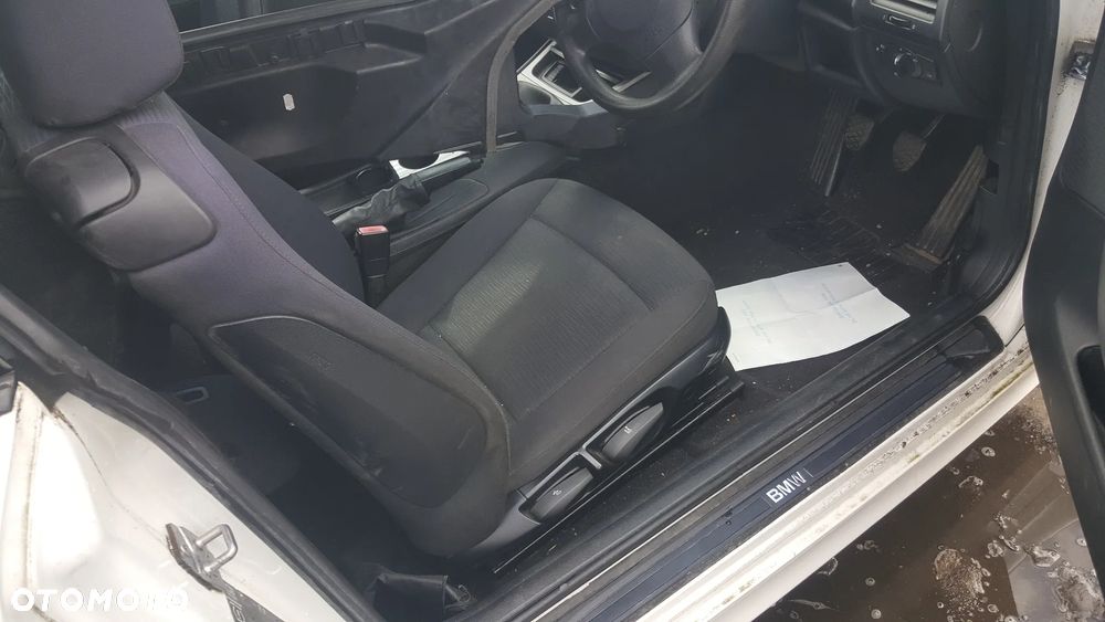 Elementy wnętrza kierownica półka fotel kanapa BMW 1 E81 E87 3D części - 4