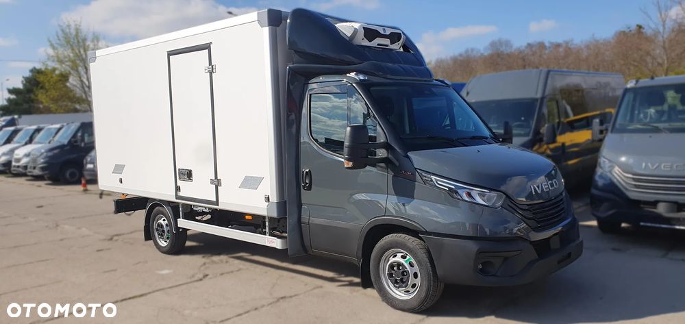 Iveco DAILY 35S18 - 9