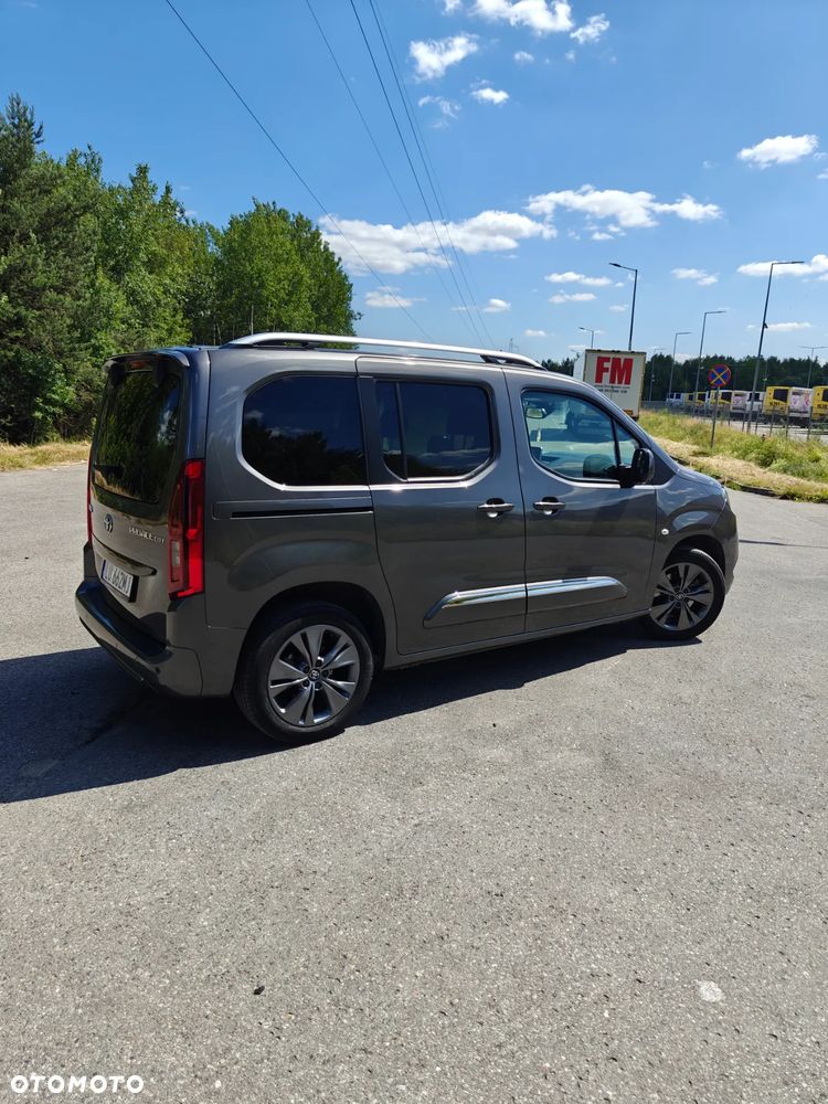 Toyota Proace City Verso 1.5 D-4D Family - 4