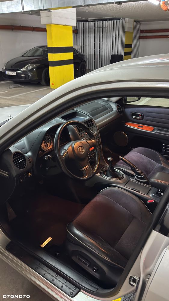 Lexus IS 200 SC Elegance - 9