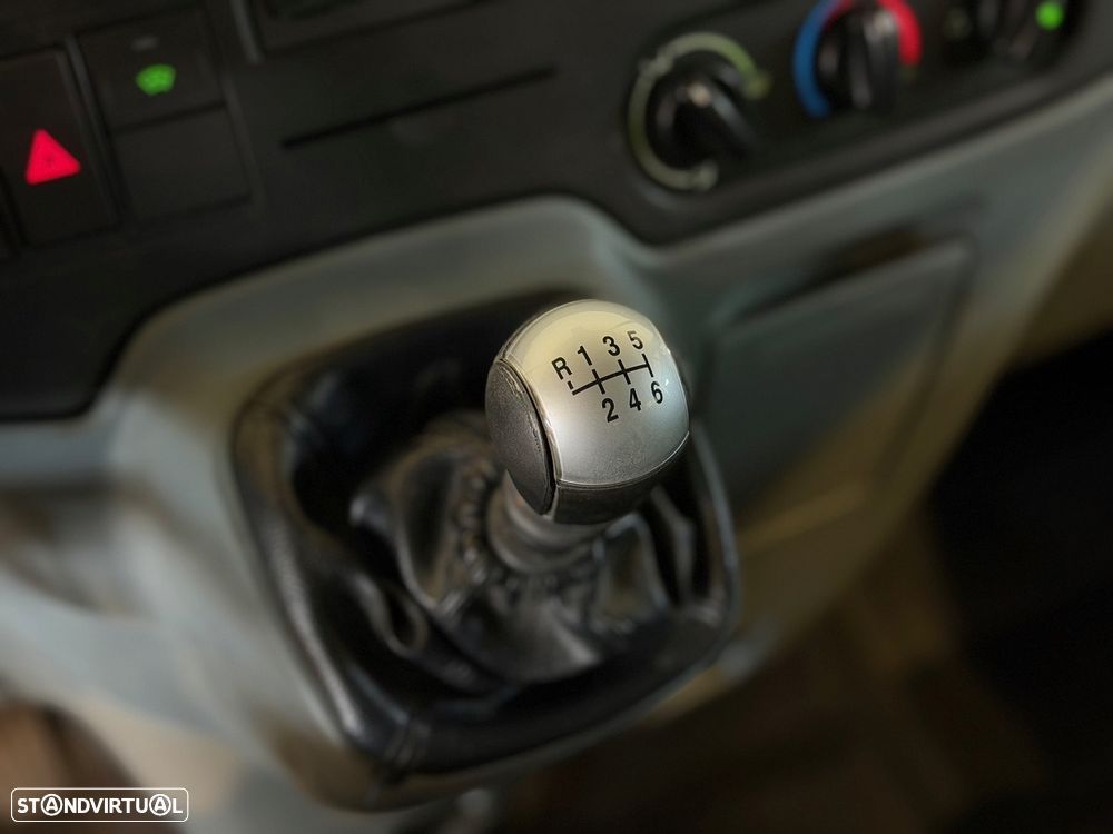 Ford Transit 2.4 TDCi 350 CD 7L TriBasculante - 13