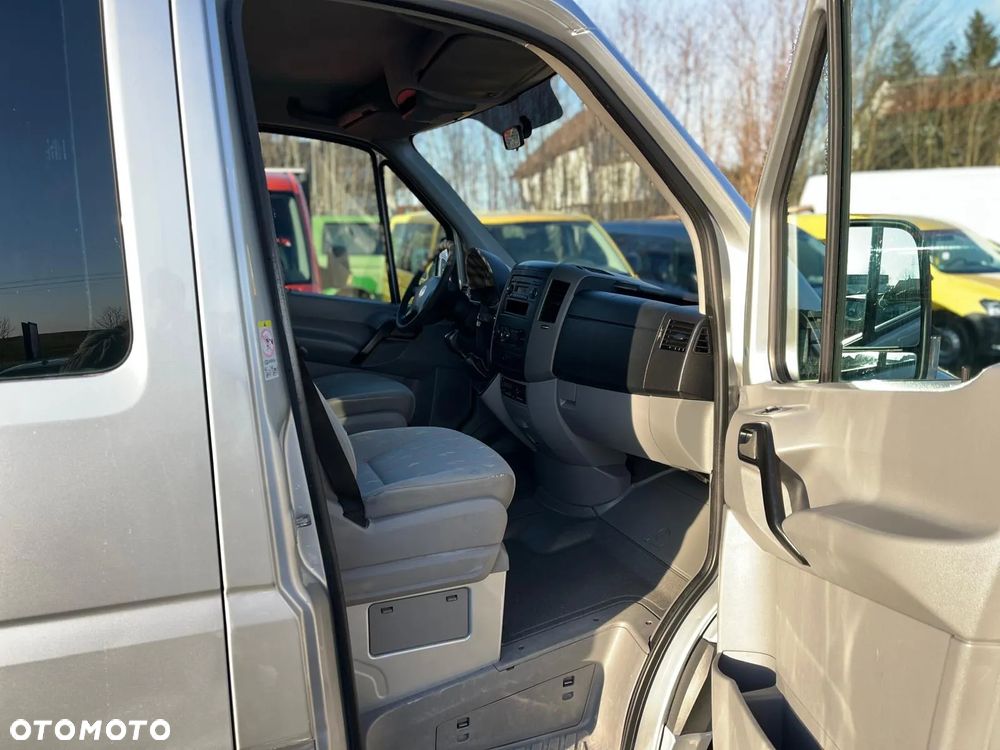 Volkswagen Crafter MAX - 13
