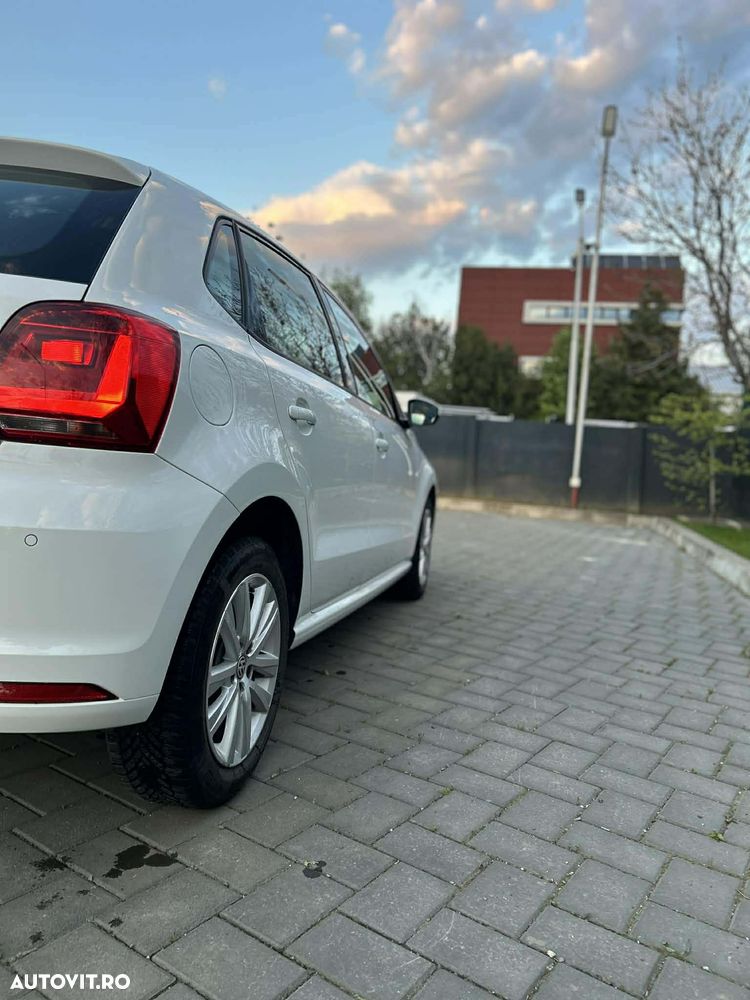 Volkswagen Polo - 5