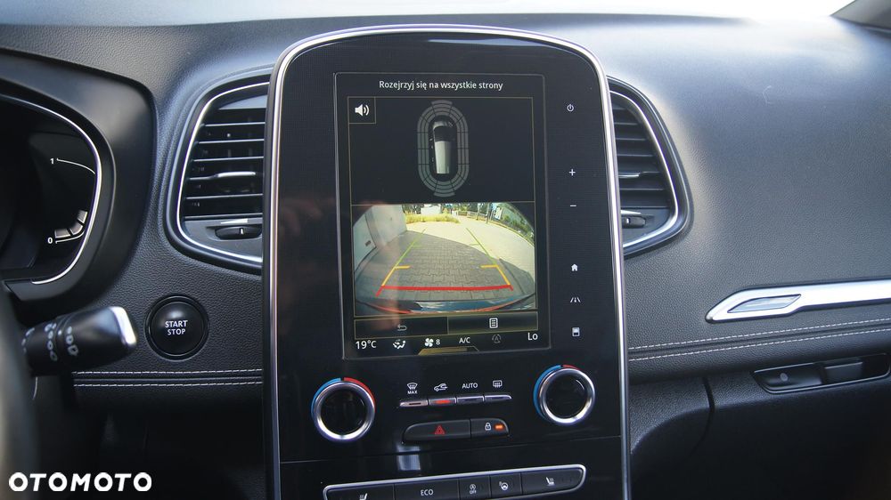 Renault Grand Scenic - 23