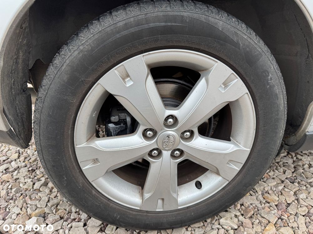 Toyota Urban Cruiser - 8