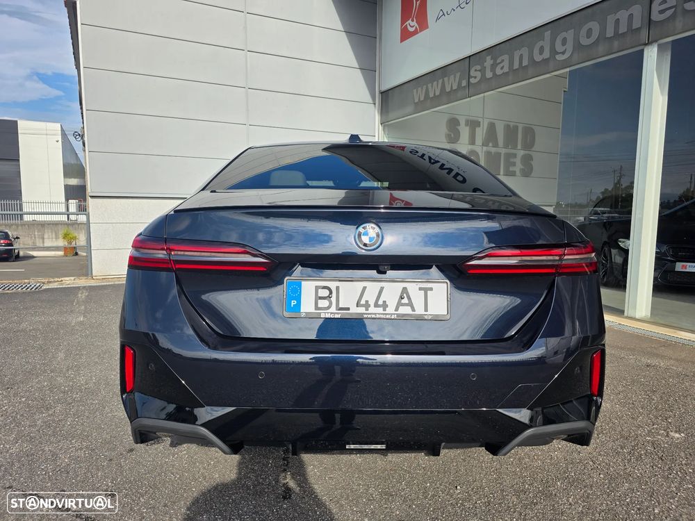 BMW 530 e Pack Desportivo M Pro - 6
