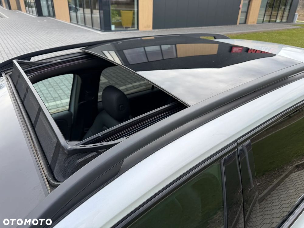 Mercedes-Benz GLB 200 Progressive 7G-DCT - 23