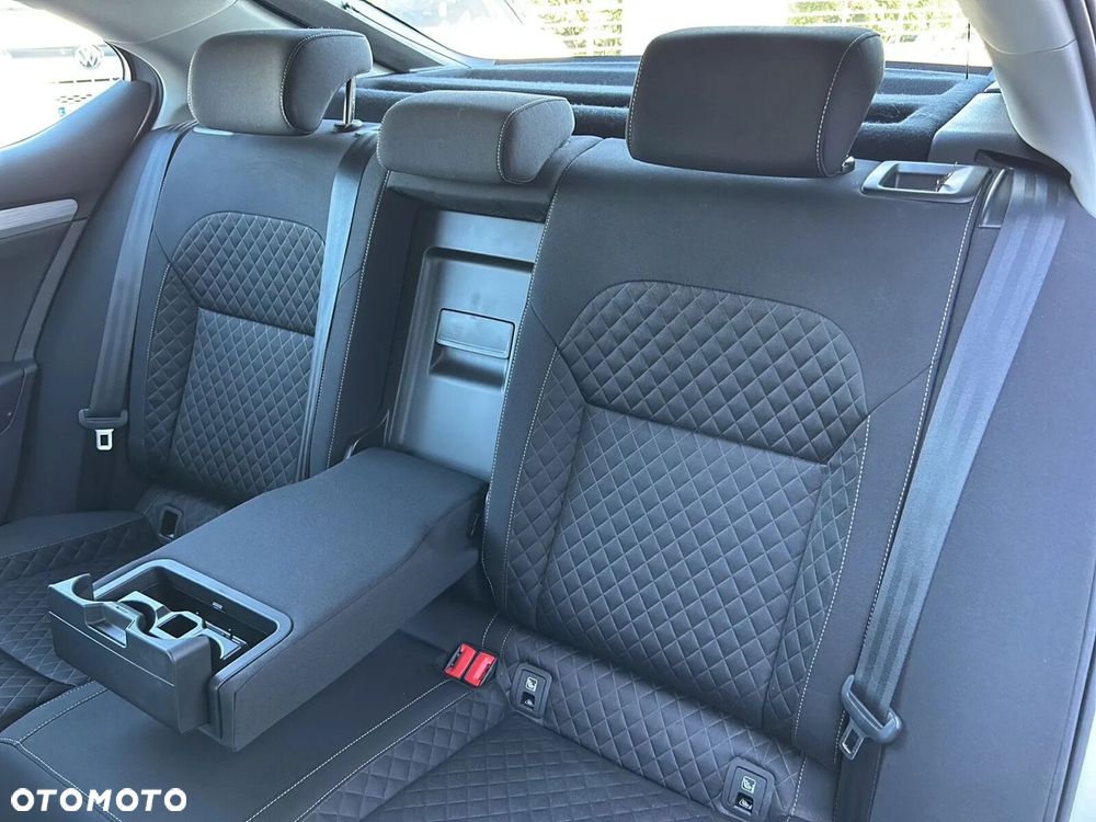 Skoda Superb 2.0 TSI Ambition DSG - 20
