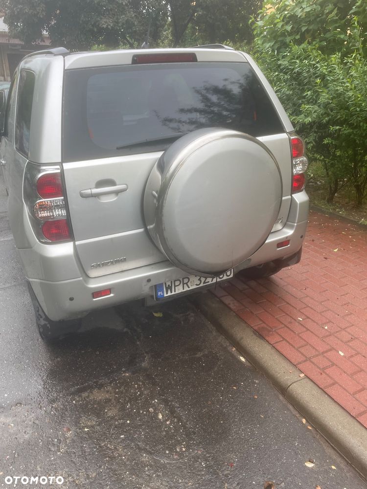 Suzuki Grand Vitara 1.9 DDiS - 2