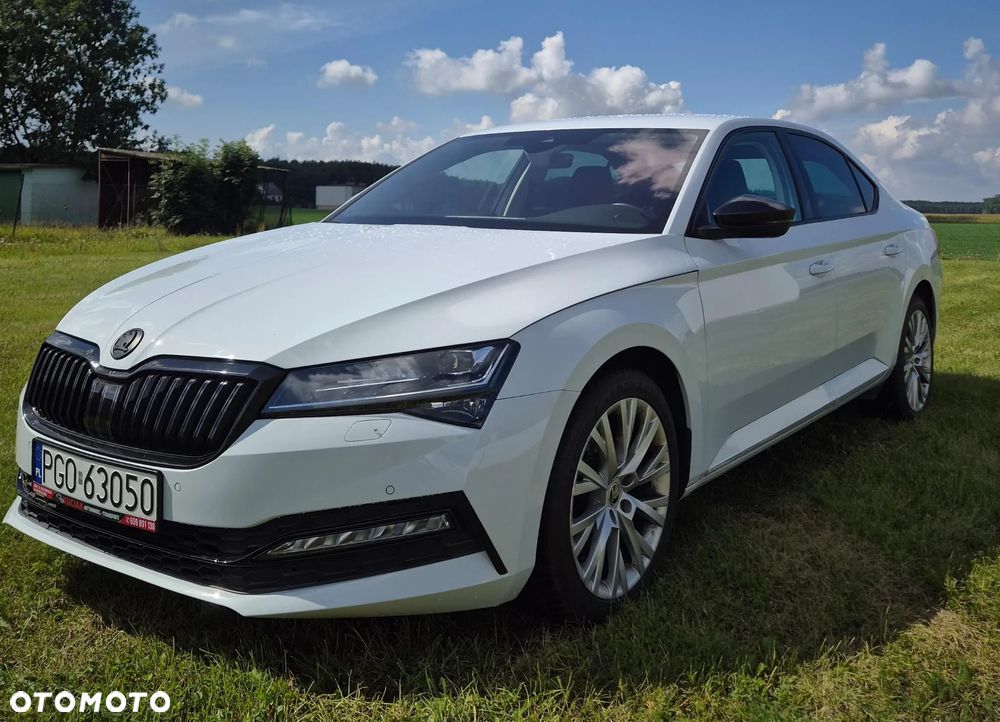 Skoda Superb 2.0 TDI SCR 4x4 Style DSG - 1