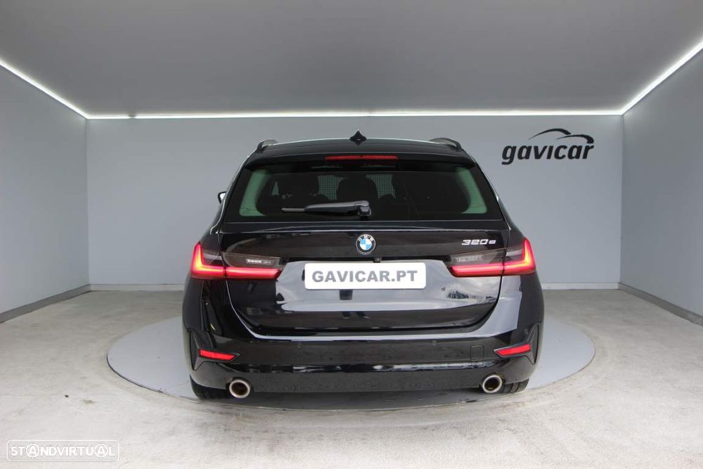 BMW 320 e Auto - 16
