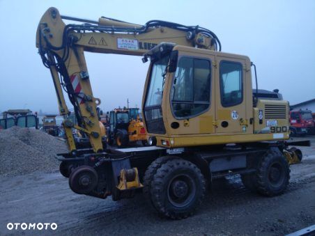 Liebherr A900C ZW - 1