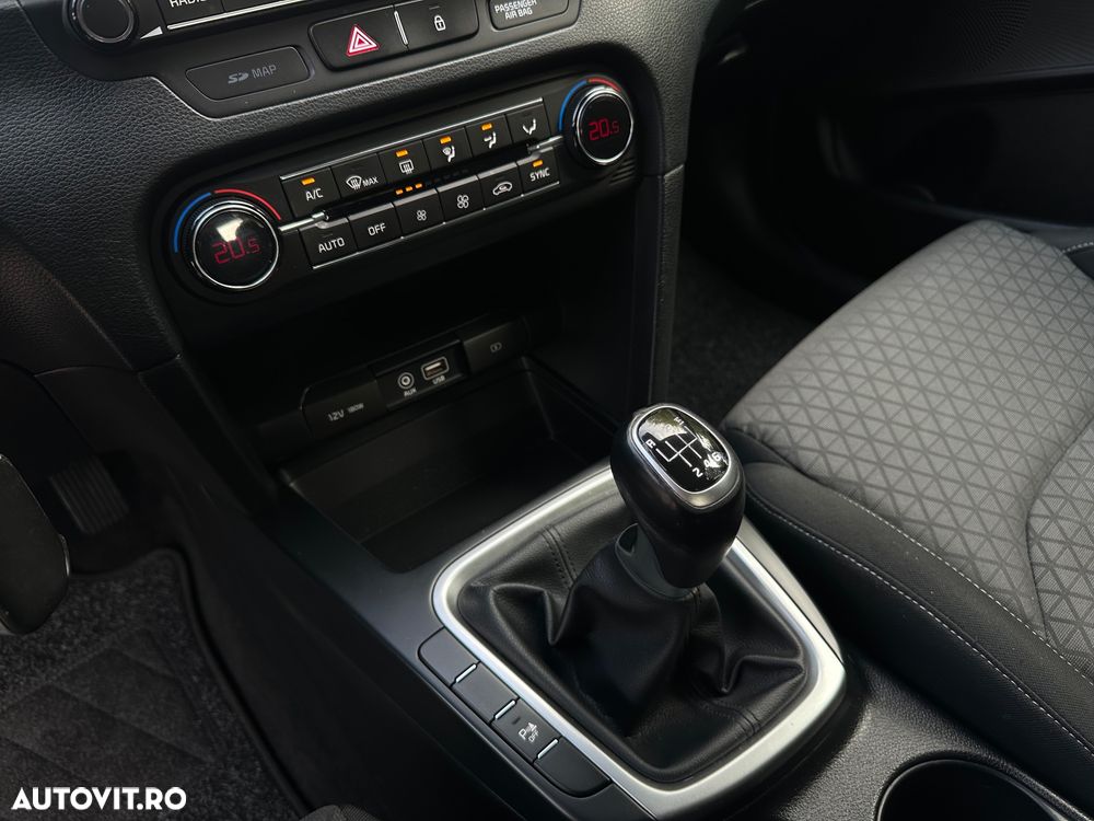 Kia Ceed - 20