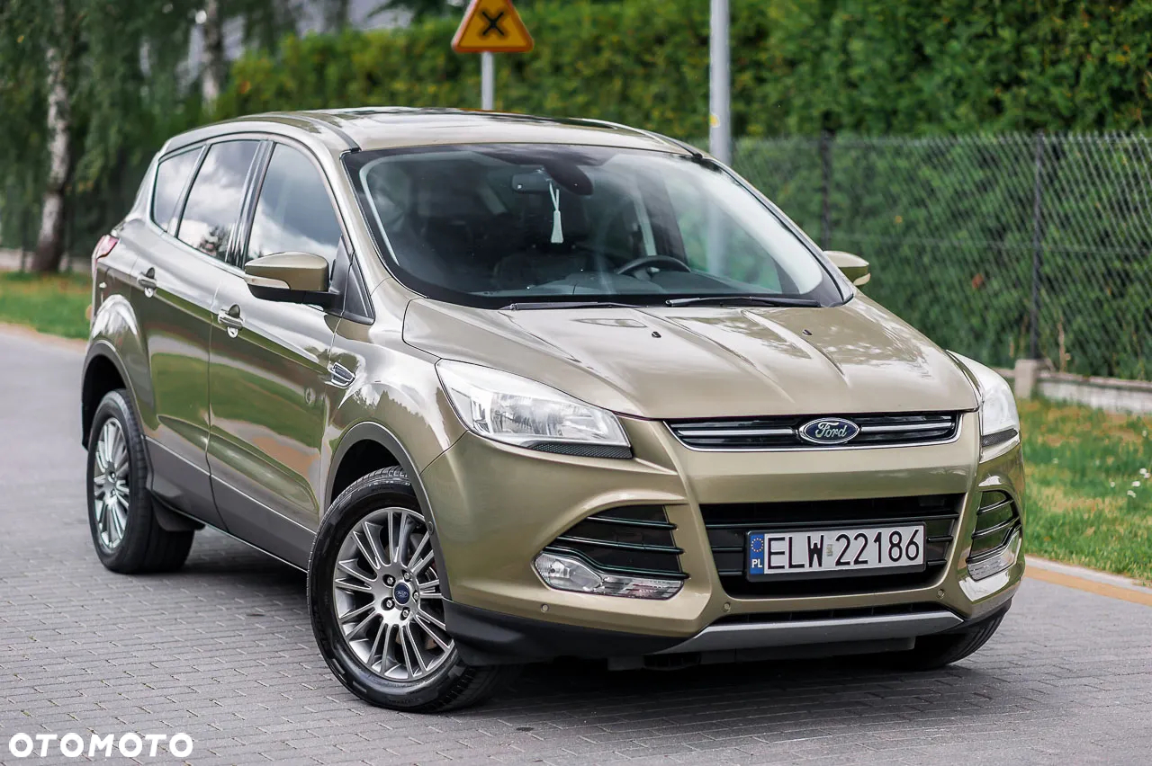 Ford Kuga 2.0 TDCi 2x4 Titanium - 10