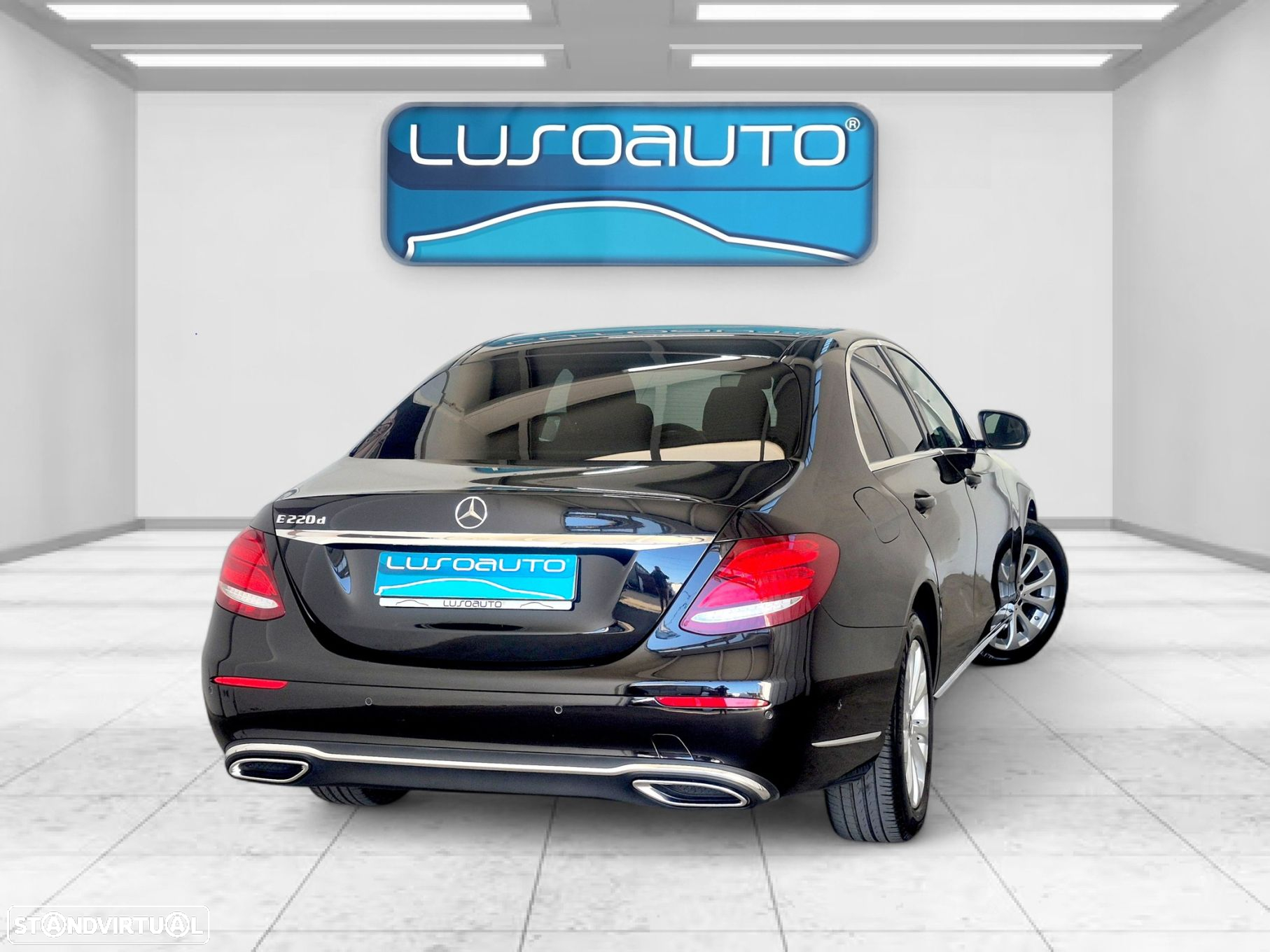 Mercedes-Benz E 220 d Exclusive Line - 5