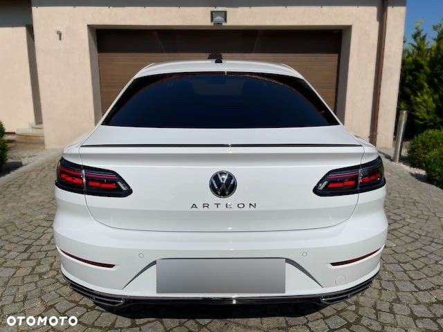 Volkswagen Arteon 2.0 TSI DSG R-Line - 34