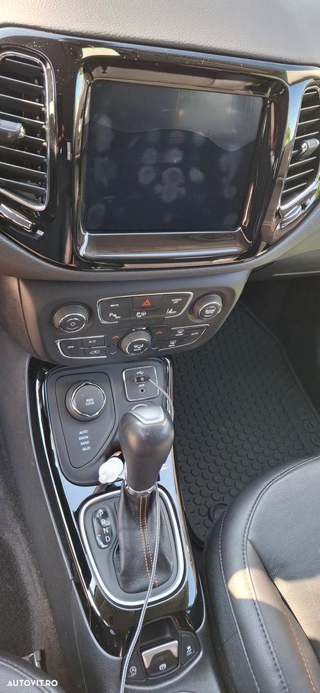 Jeep Compass - 7