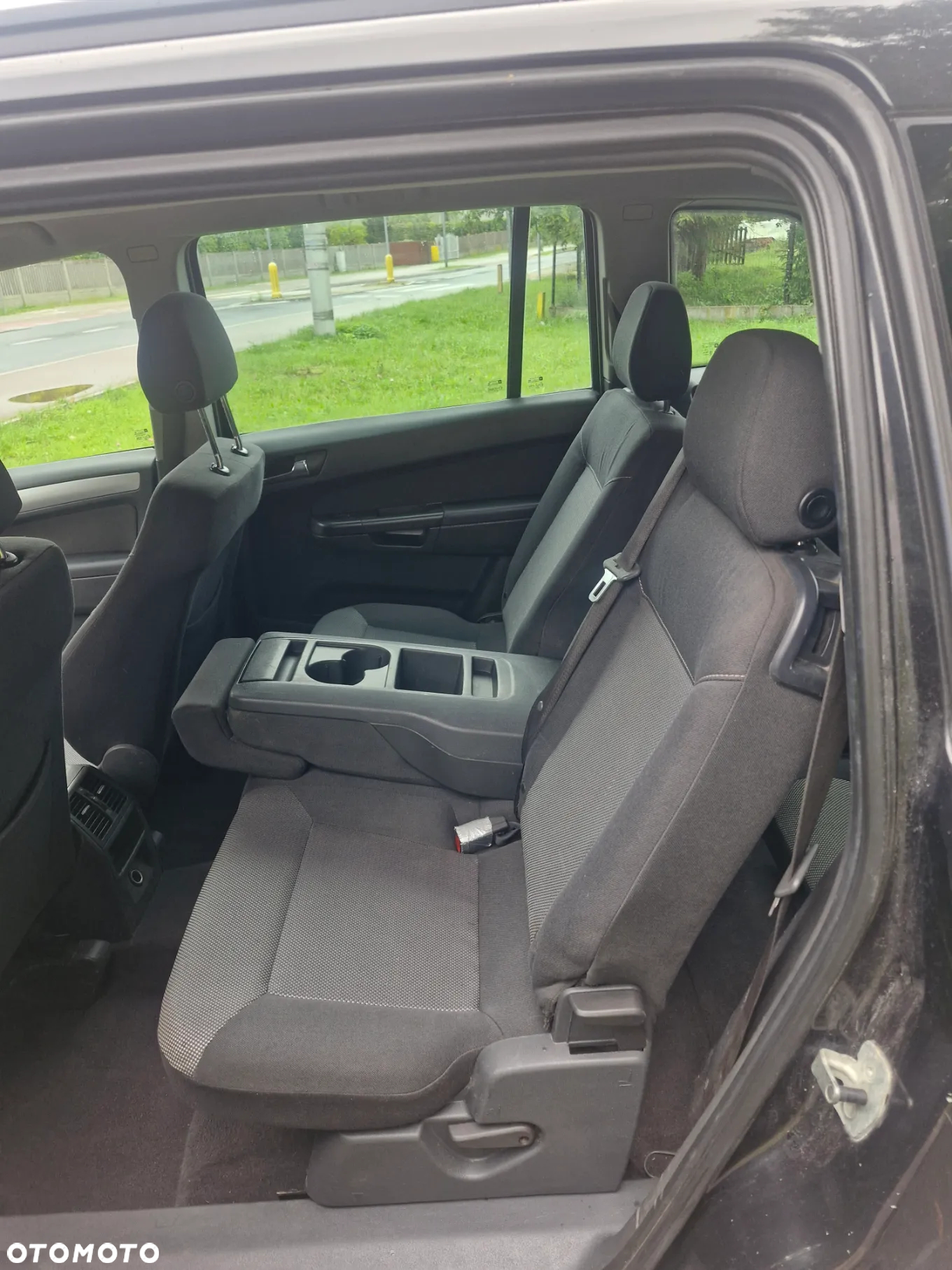 Opel Zafira 1.6 Enjoy - 12