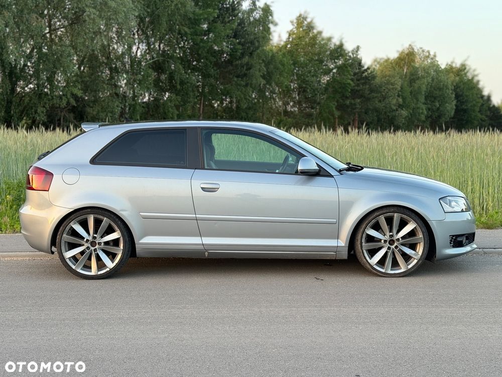Audi A3 3-drzwiowe 2.0 TDI DPF Ambiente - 6