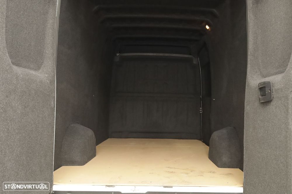 Opel 3.5t heavy 2.2 d l4h2 - 19