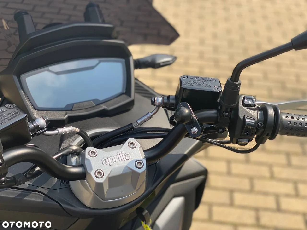 Aprilia SR - 11