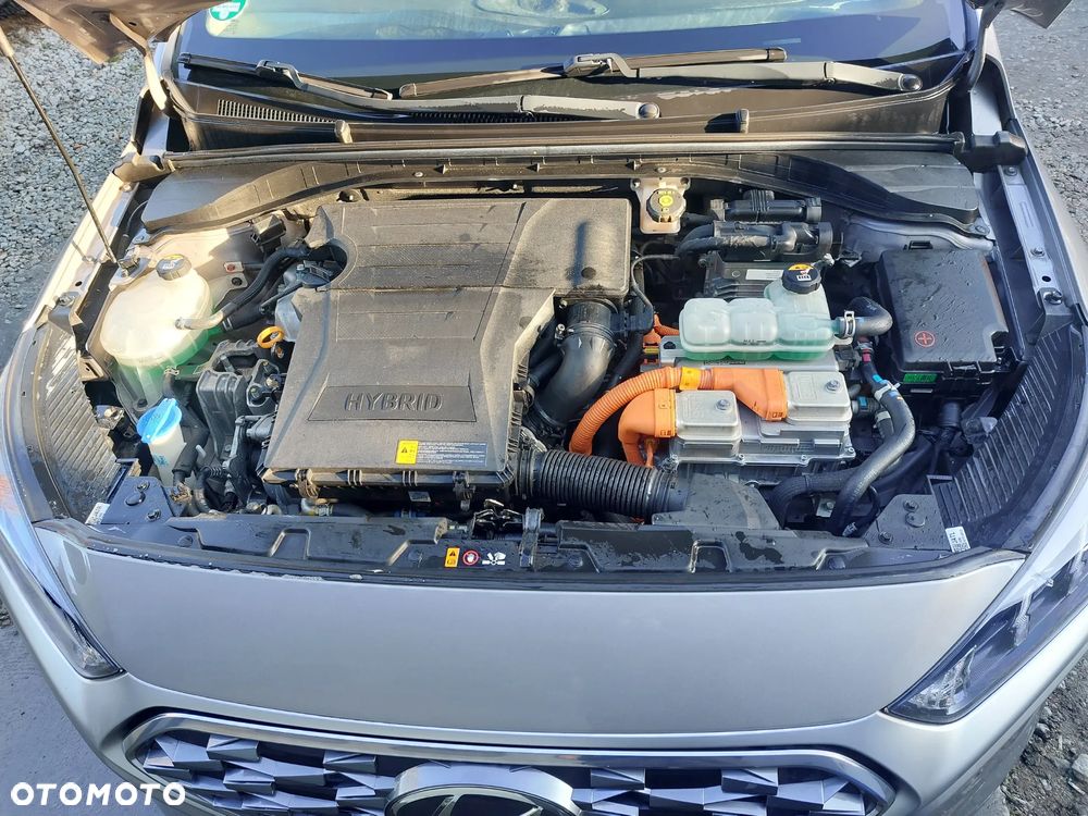 Hyundai IONIQ 1.6 GDI Premium - 8