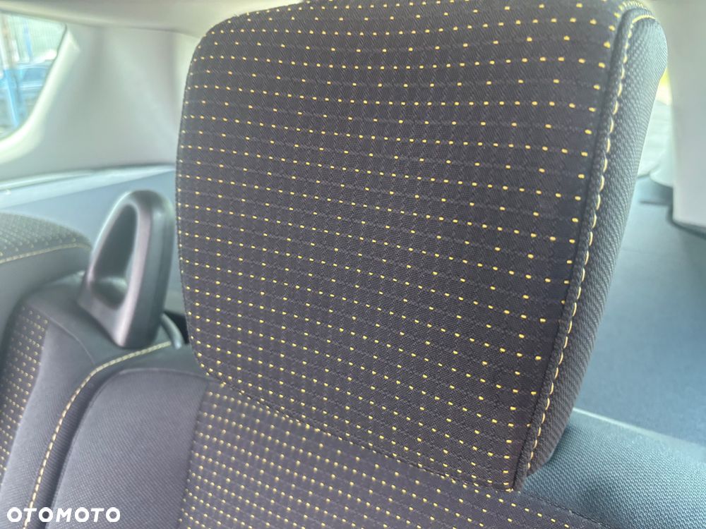 Renault Scenic TCe 130 Dynamique - 17