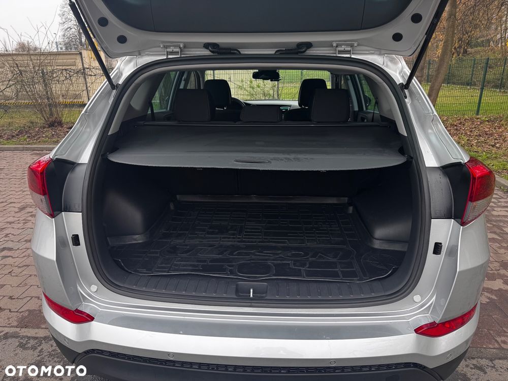 Hyundai Tucson 1.7 CRDI BlueDrive Comfort 2WD DCT - 20